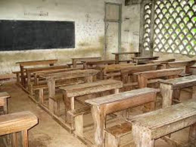 Alarming 15% Decline in Government Schools in Karnataka