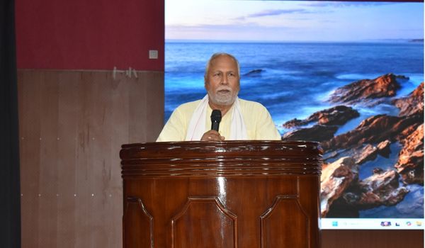 CU Punjab VC Urges Teachers to Go Beyond Classroom Lectures, Here's the New Vision for Future Ready Learning