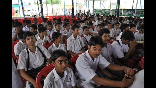 West Bengal Sets Up Committee to Revamp School Curriculum in Line with NEP 2020