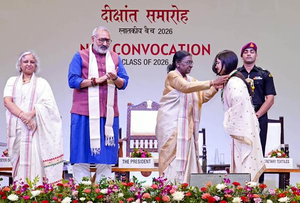 President Murmu Addresses NIFT Graduates, Urges Them to Strengthen India’s Global Fashion Footprint