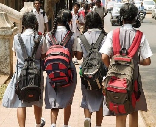  Schools Closed in Odisha & Andhra as Cyclone Montha Strengthens – Landfall Near Kakinada on Oct 28