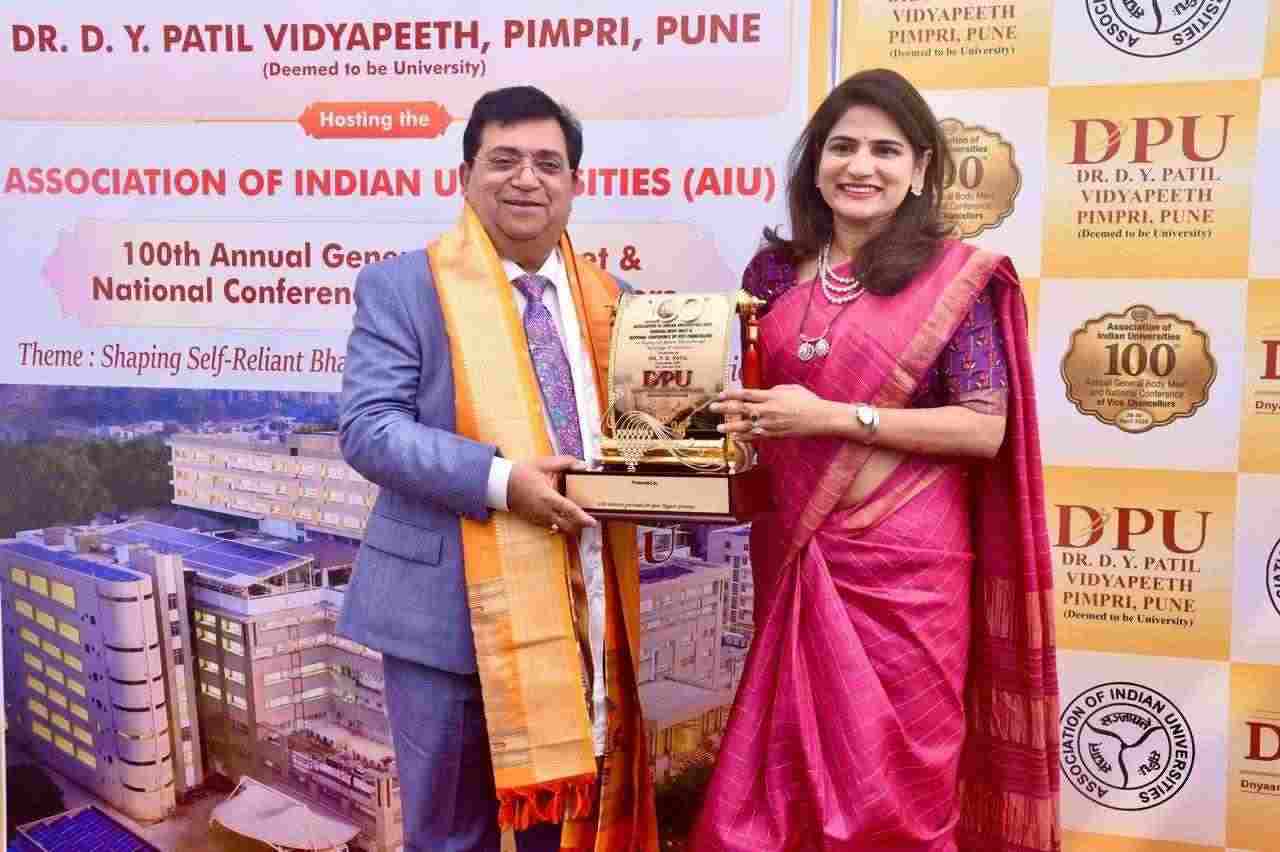 आईपी यूनिवर्सिटी ने एआईयू पोस्टर मेकिंग प्रतियोगिता में प्रथम पुरस्कार जीता  
